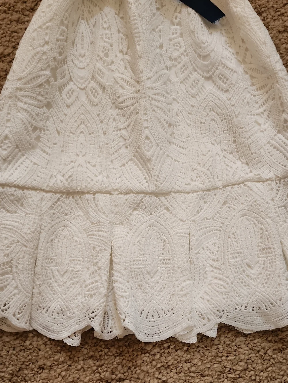 White House Black Market White Lace Dress - Picture 4 of 9